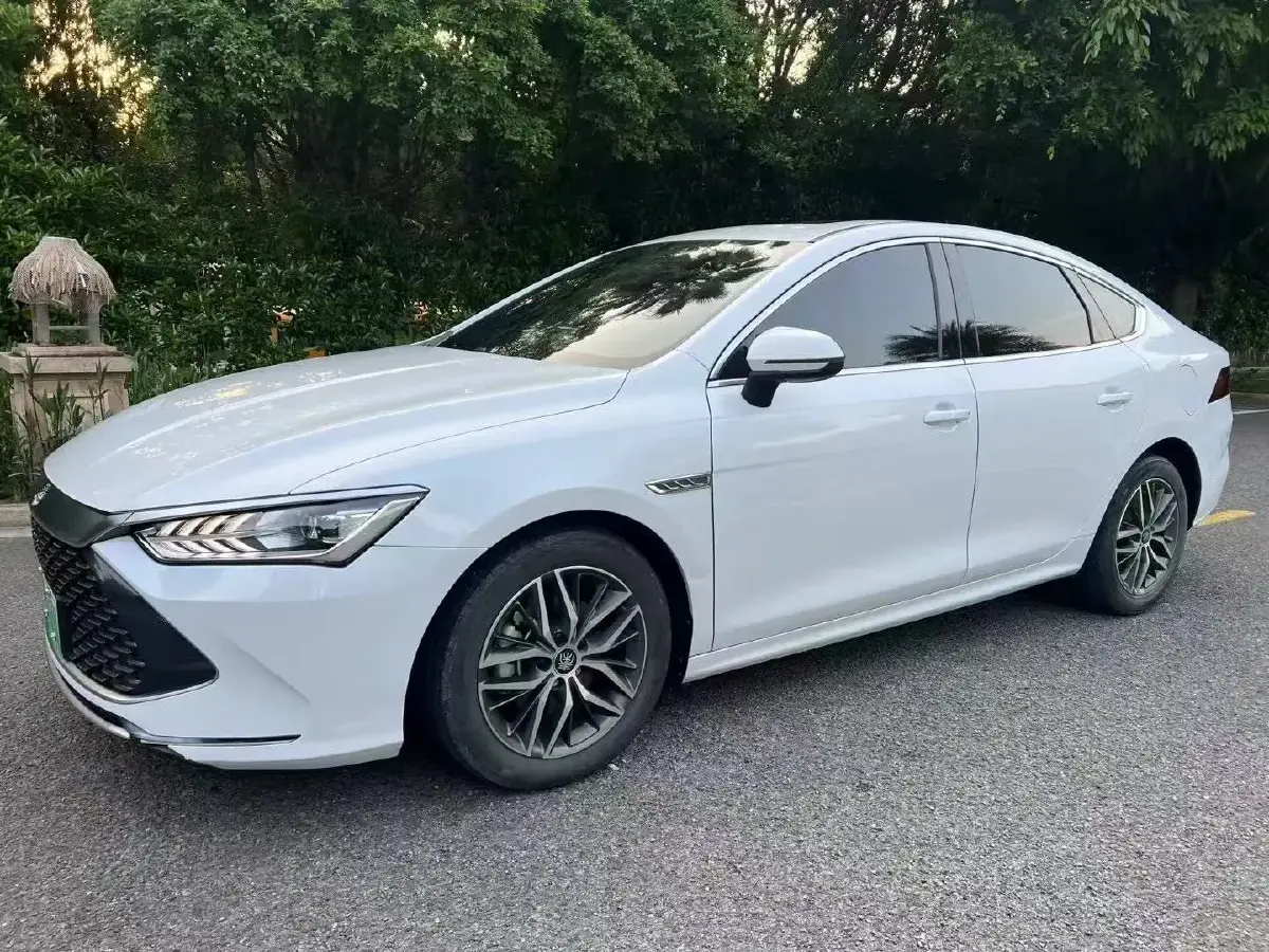 2021 BYD Qin Plus 1.5L 110HP L4 E-CVT PHEV 8.32KWH