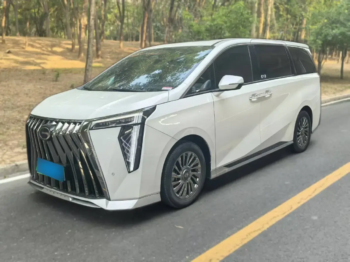 2023 GAC Trumpchi M8 2.0T 252HP L4 8AT