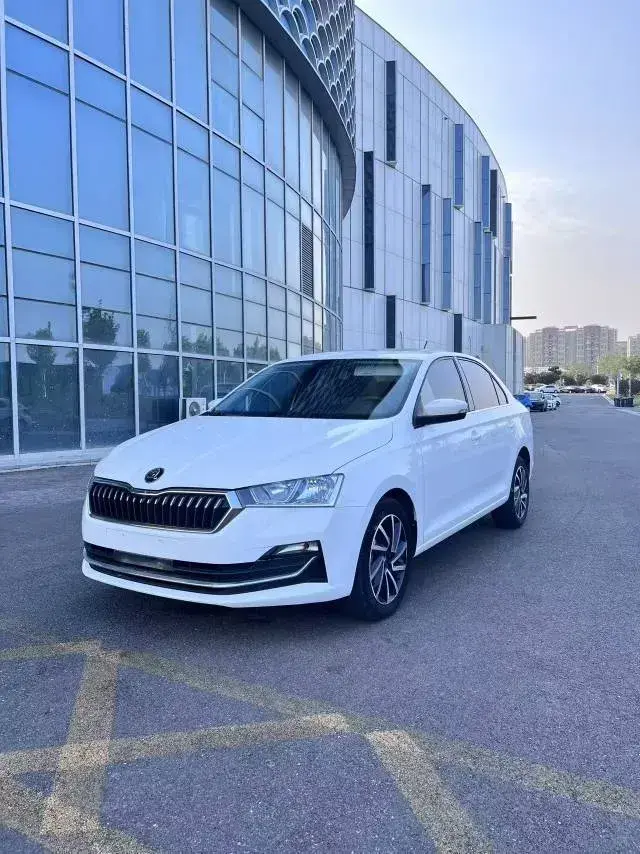 2020 Skoda Rapid 1.5L 112HP L4 5MT