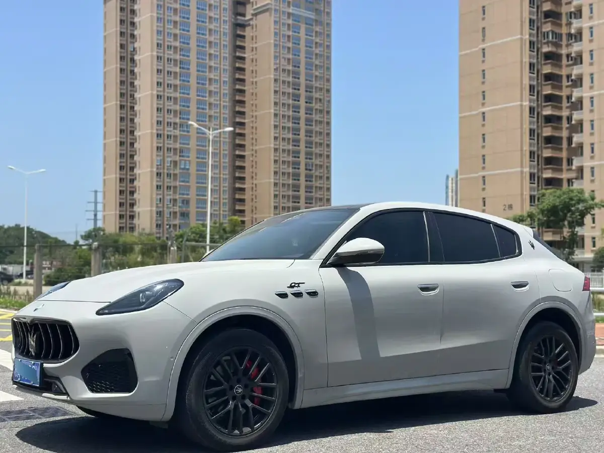 2022 Maserati Levante 2.0T 330HP L4 8AT