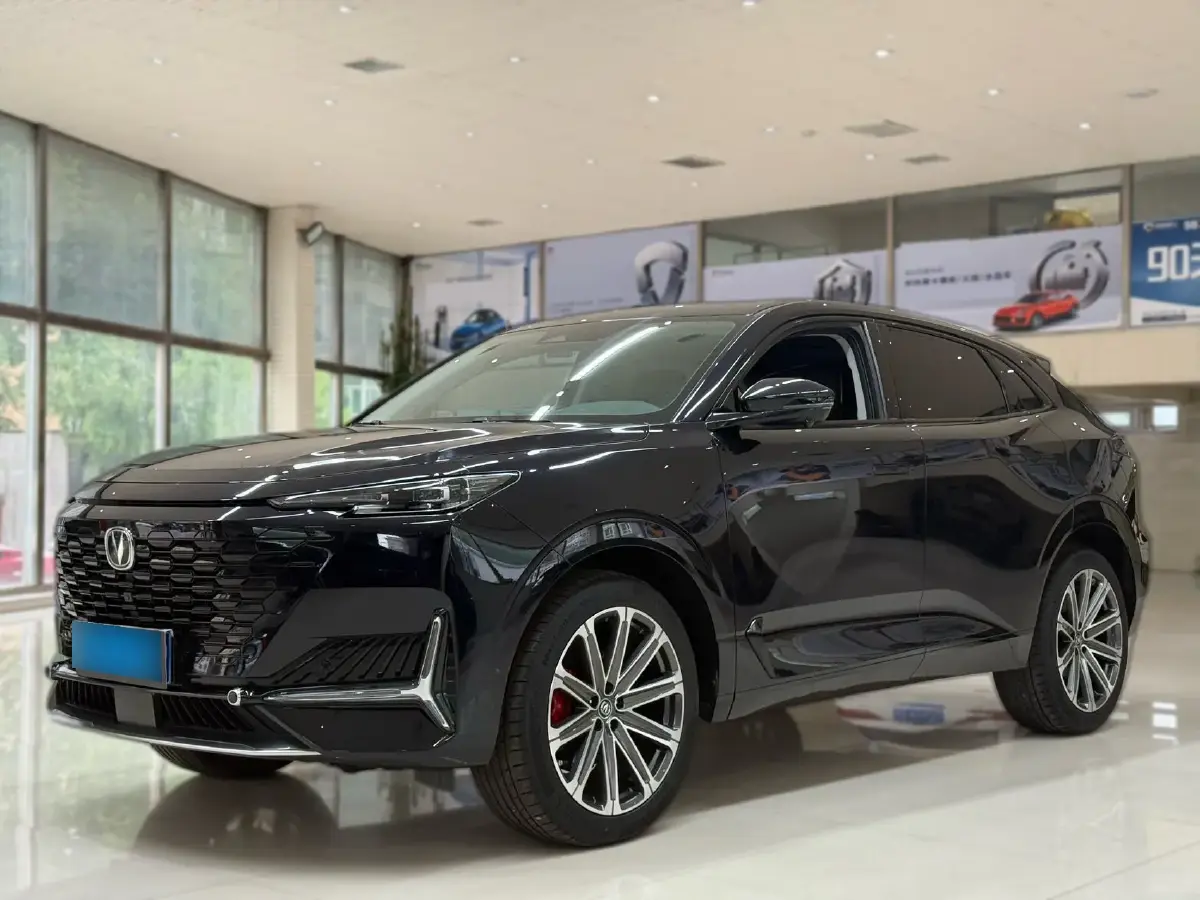 2021 ChangAn UNI-K 2.0T 233HP L4 8AT