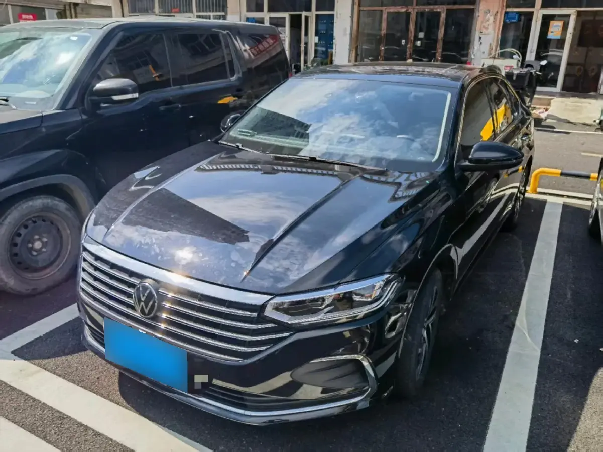 2023 Volkswagen Lavida 1.5L 113HP L4 6AT