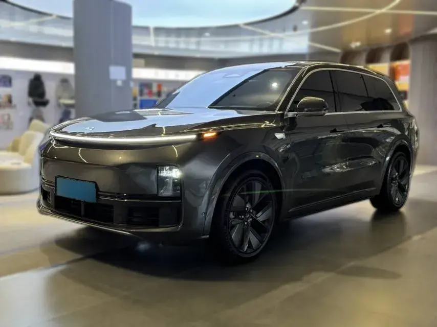 2023 Li L9 Range Extended 154HP REEV 42.6KWH