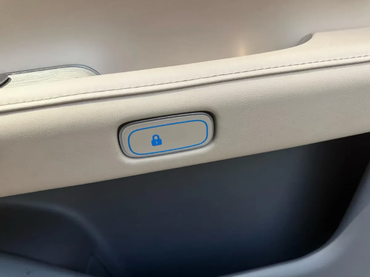 2023 NIO ET7 BEV 75KWH,autocango,china used car exporter,china ev exporter,chinese used car exporter,chinese used ev exporter