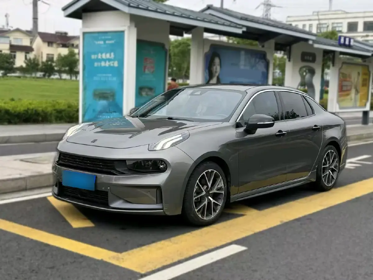 2022 LYNK&CO 03 2.0T 190HP L4 7DCT