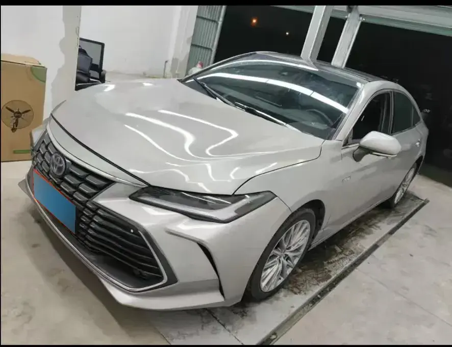 2022 Toyota Avalon 2.5L 178HP L4 E-CVT Hybrid