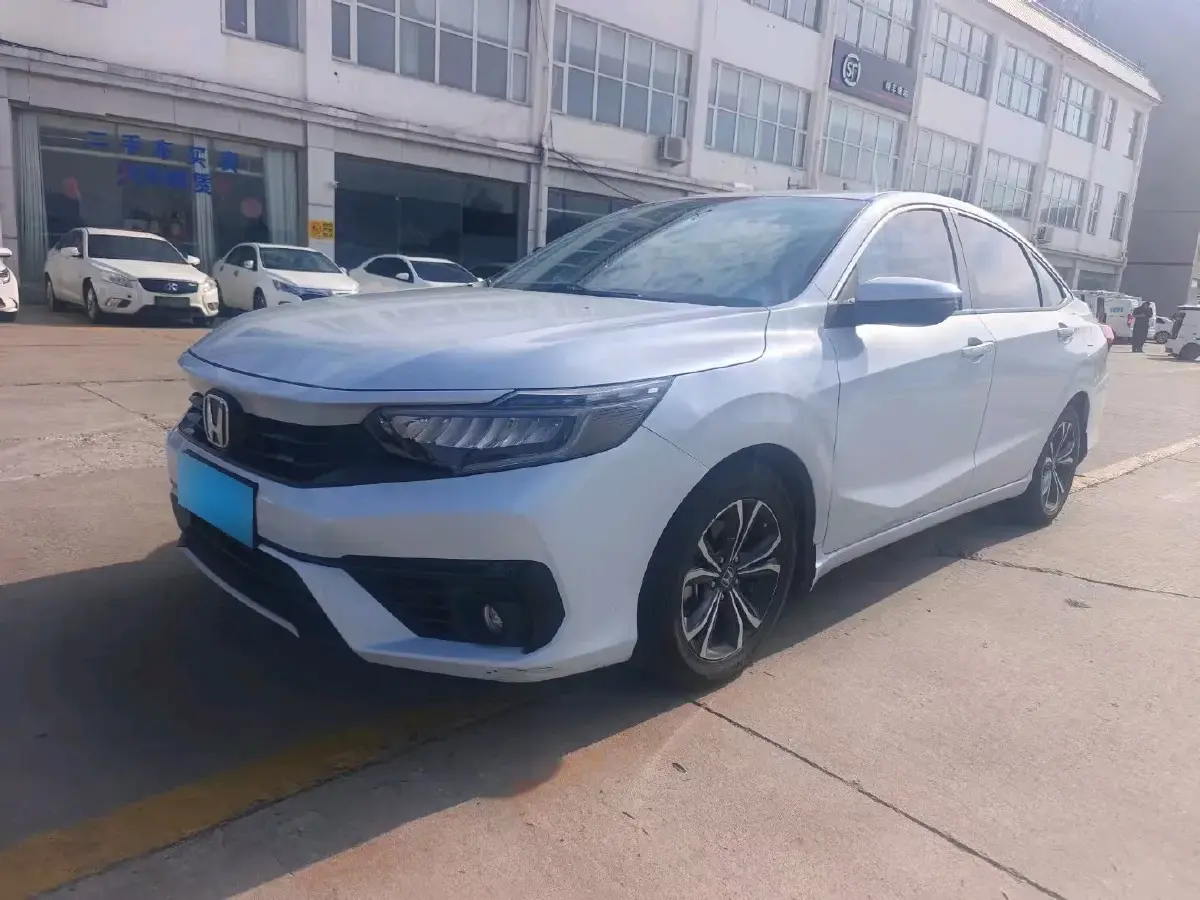 2022 Honda Envix 1.5L 109HP L4 E-CVT Hybrid