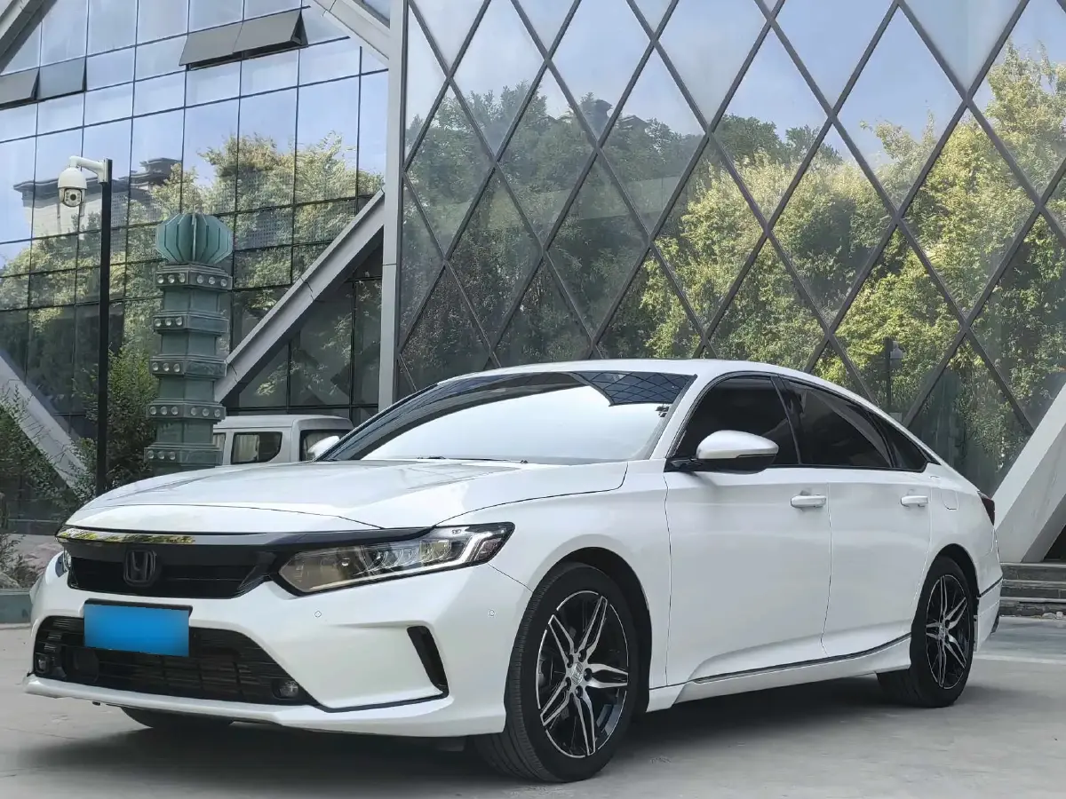 2022 Honda Inspire 1.5T 194HP L4 CVT