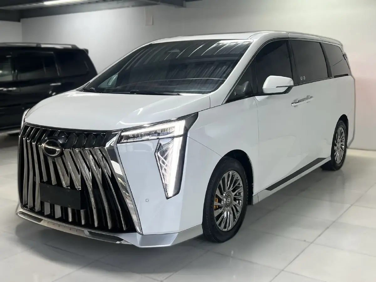 2023 GAC Trumpchi M8 2.0T 252HP L4 8AT