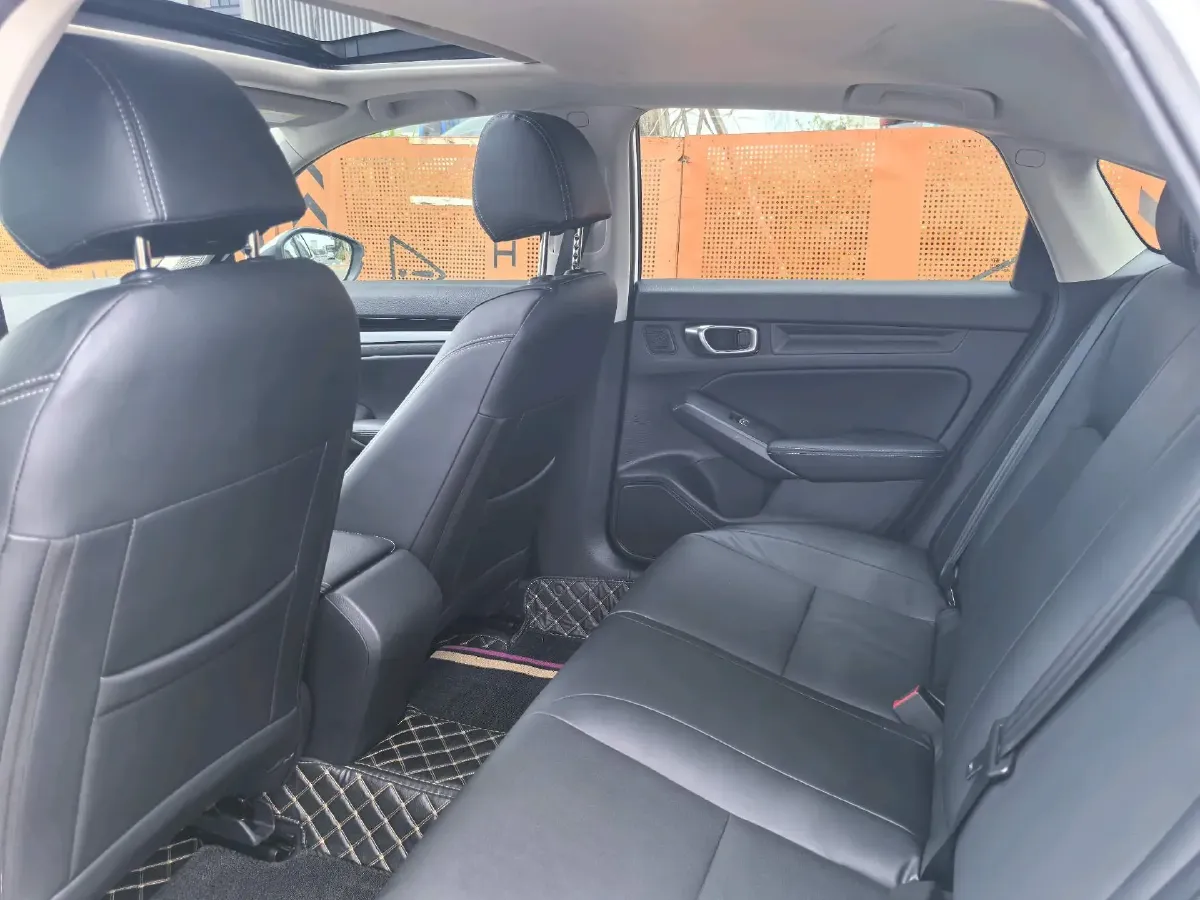 2025 Honda Civic 1.5T 129HP L4 CVT,autocango,china used car exporter,china ev exporter,chinese used car exporter,chinese used ev exporter