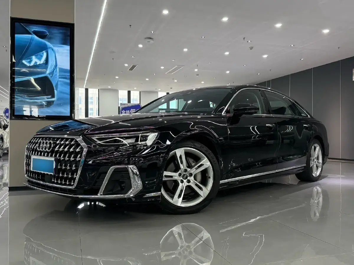 2023 Audi A8 3.0T 286HP V6 8AT