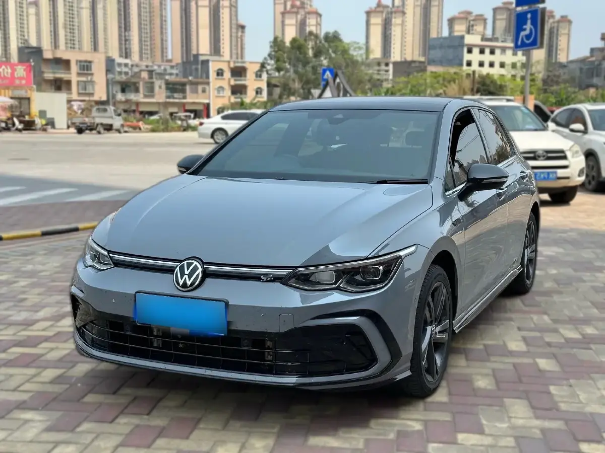 2021 Volkswagen Golf 1.4T 150HP L4 7DCT