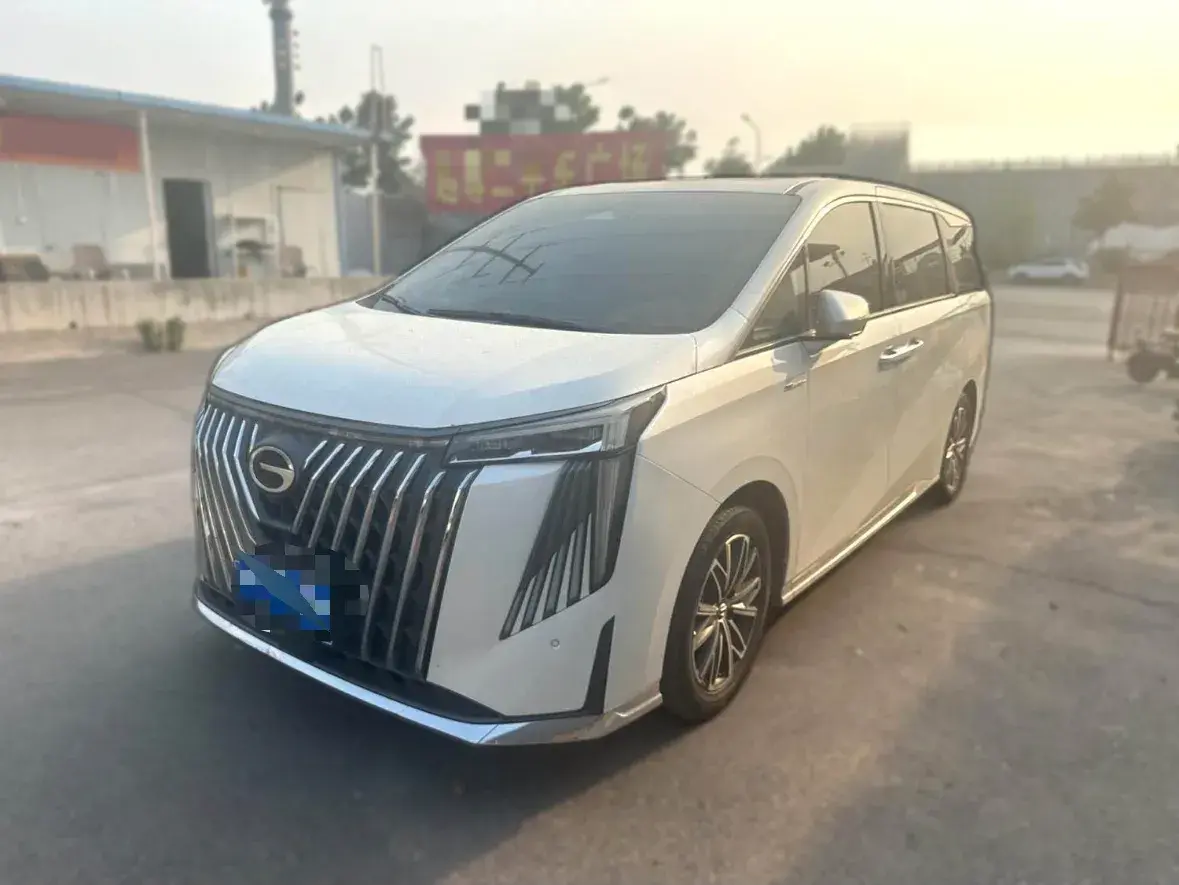 2023 GAC Trumpchi M8 2.0T 252HP L4 8AT