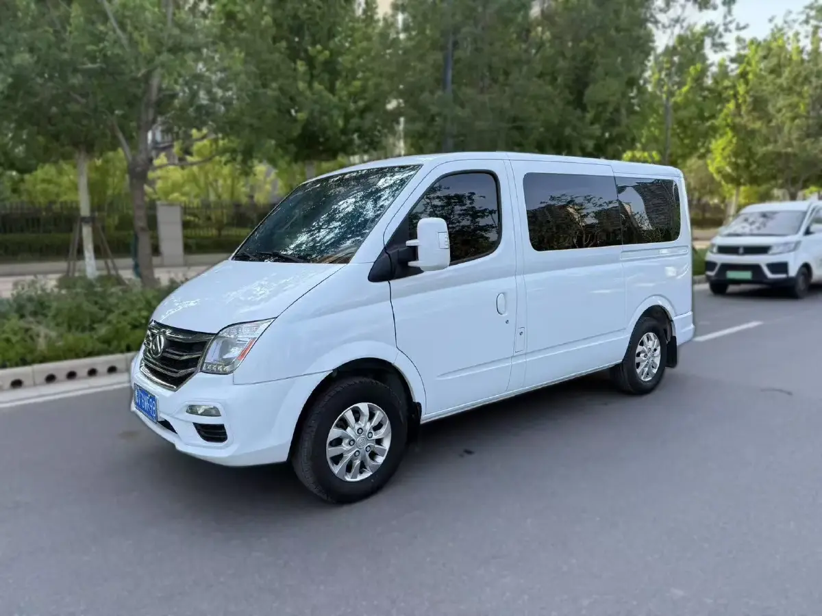 2021 MAXUS XinTu V80 2.0T 139HP L4 6AMT