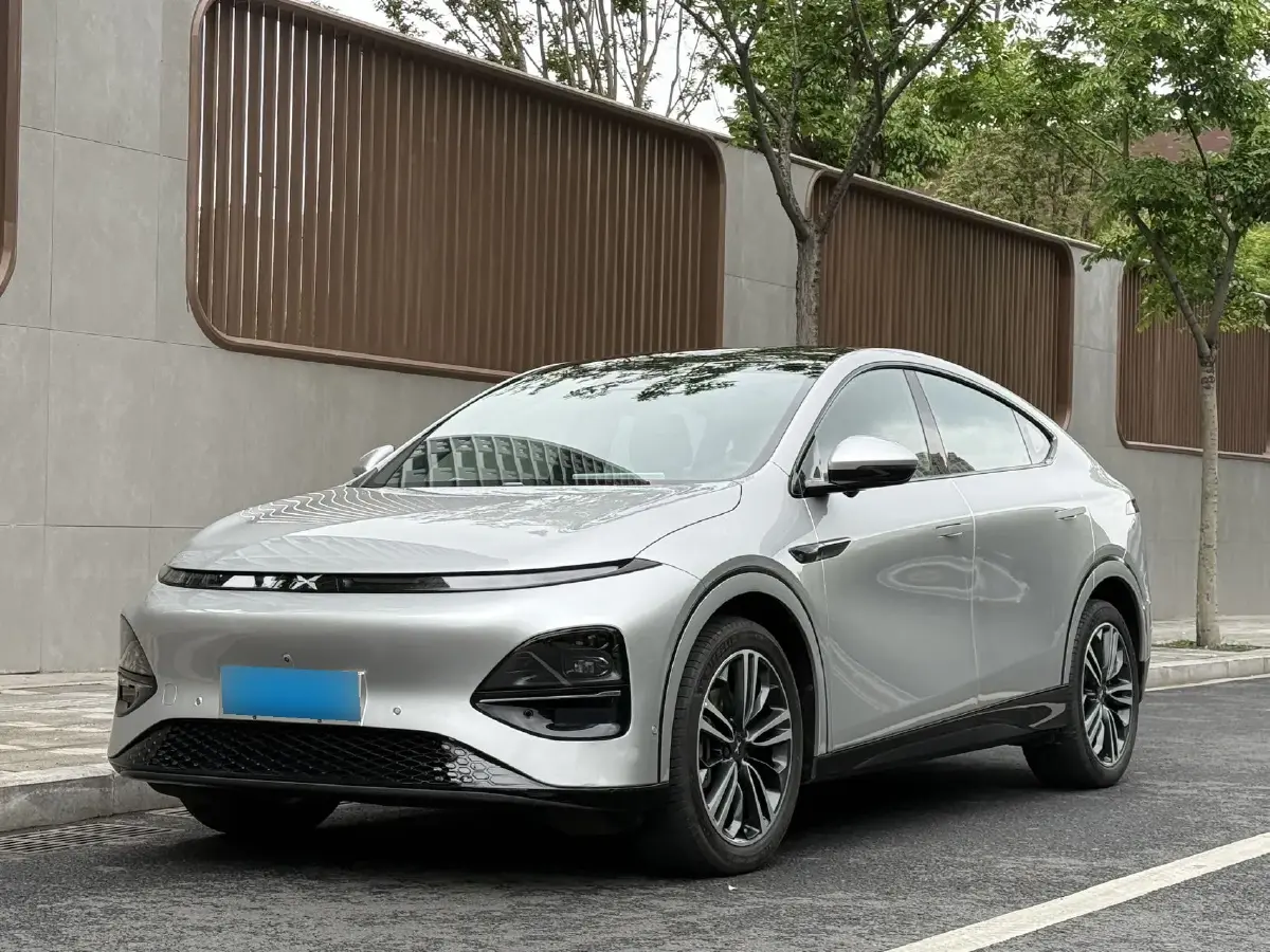 2023 Xpeng G6 BEV 87.5KWH