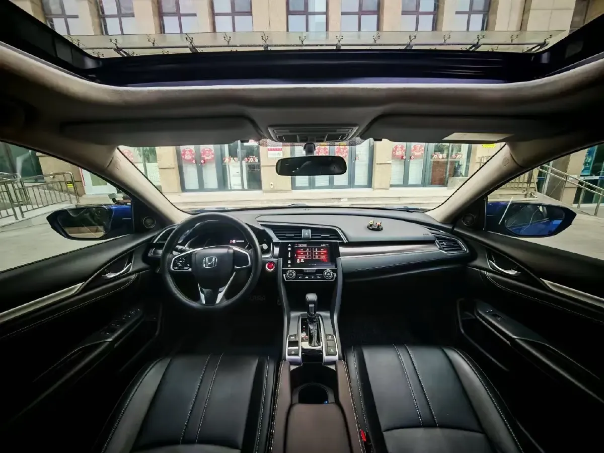 2019 Honda Civic 1.5T 177HP L4 CVT,autocango,china used car exporter,china ev exporter,chinese used car exporter,chinese used ev exporter