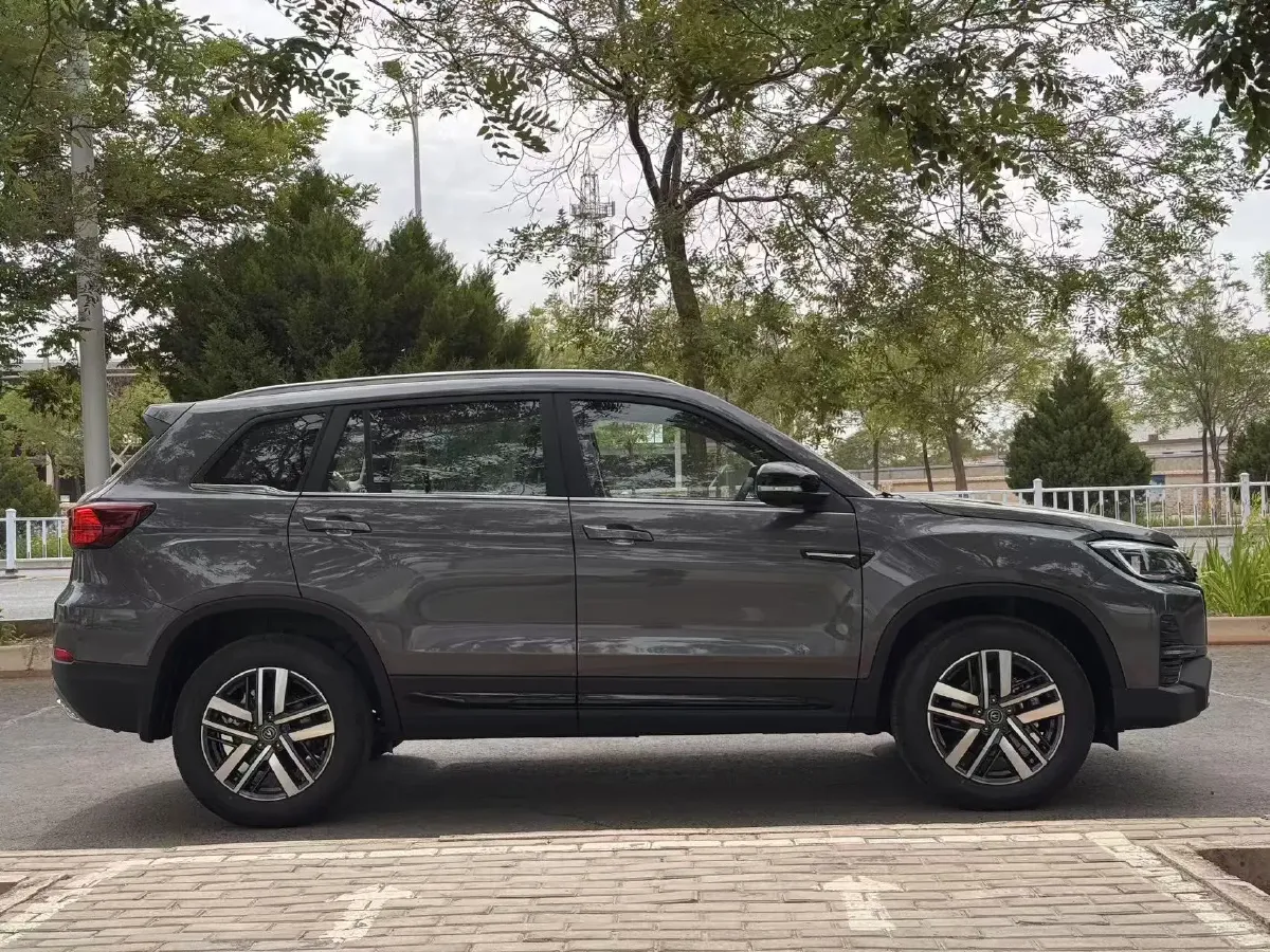 2024 ChangAn CS75 1.5T 188HP L4 7DCT,autocango,china used car exporter,china ev exporter,chinese used car exporter,chinese used ev exporter