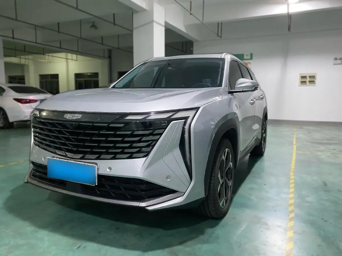 2023 Geely StarRay 1.5T 181HP L4 7DCT