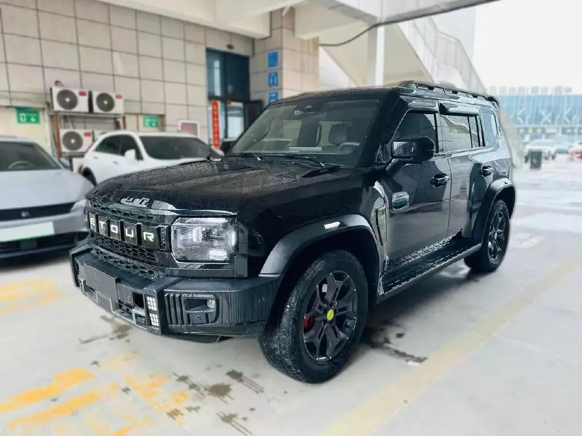 2023 Jetour Traveller 2.0T 254HP L4 7DCT