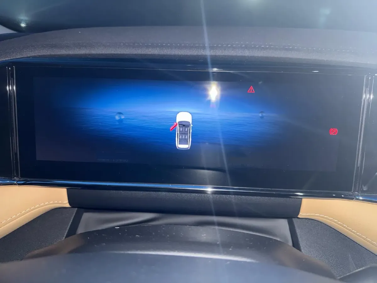 2024 Geely StarRay 1.5T 181HP L4 7DCT,autocango,china used car exporter,china ev exporter,chinese used car exporter,chinese used ev exporter