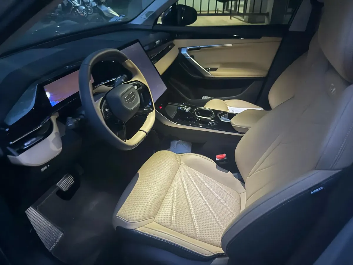 2024 Geely StarRay 1.5T 181HP L4 7DCT,autocango,china used car exporter,china ev exporter,chinese used car exporter,chinese used ev exporter