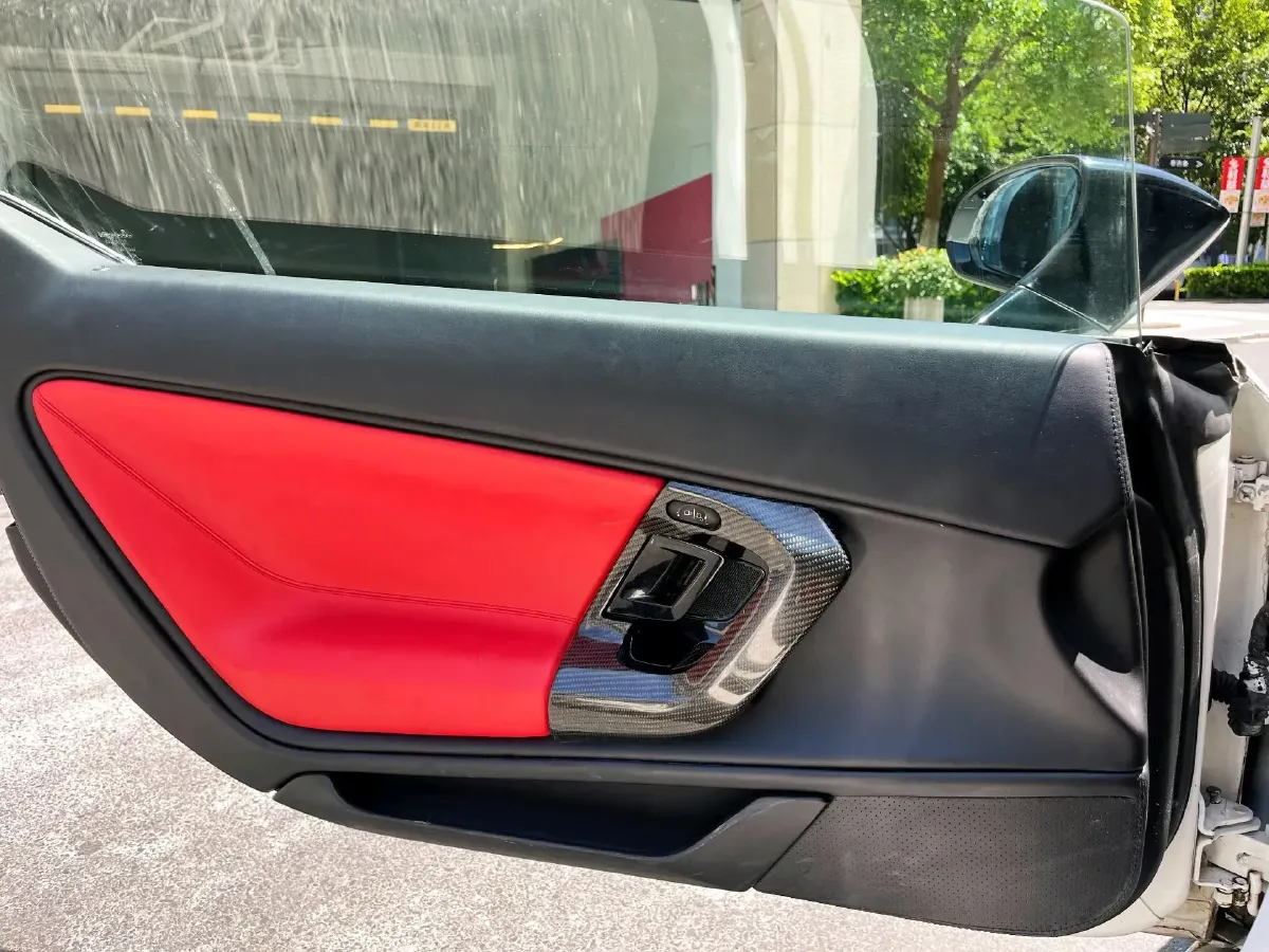 2009 Lamborghini Gallardo 5.2L 560HP V10 6AMT,autocango,china used car exporter,china ev exporter,chinese used car exporter,chinese used ev exporter