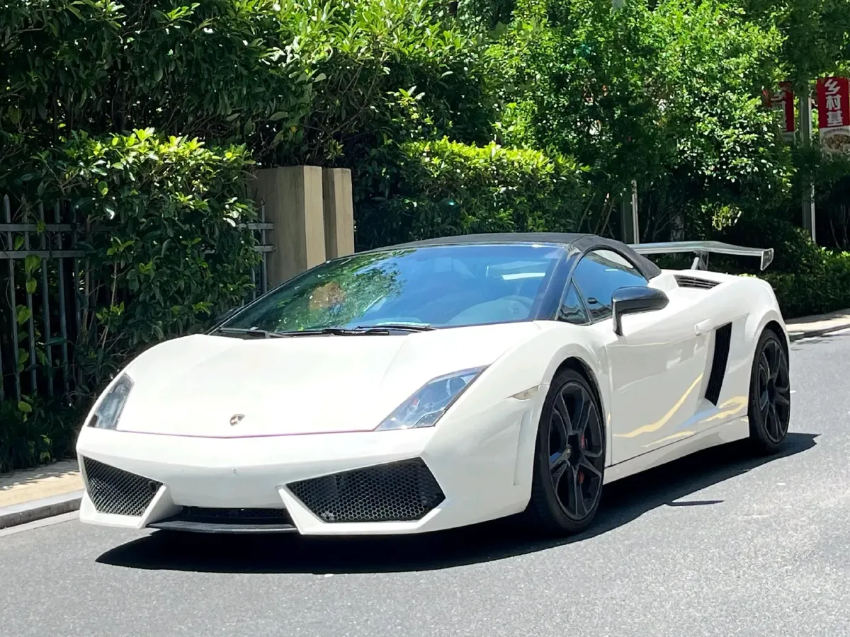 2009 Lamborghini Gallardo 5.2L 560HP V10 6AMT,autocango,china used car exporter,china ev exporter,chinese used car exporter,chinese used ev exporter