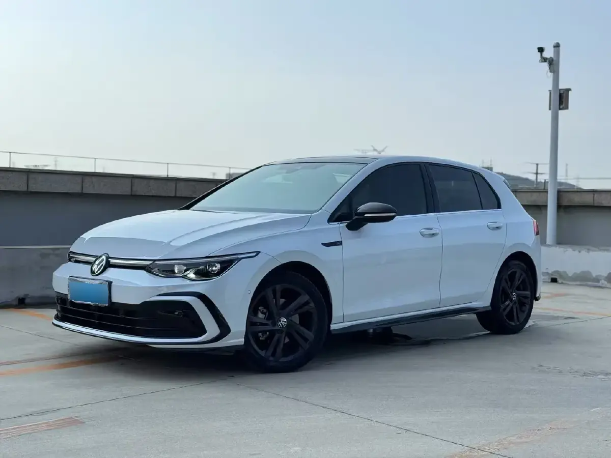 2021 Volkswagen Golf 1.4T 150HP L4 7DCT