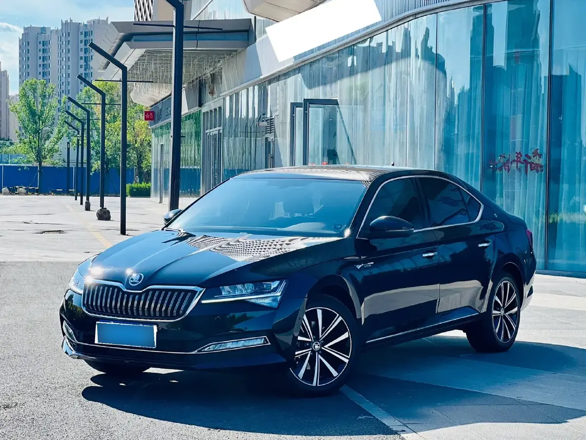 2024 Skoda Superb 1.4T 150HP L4 7DCT