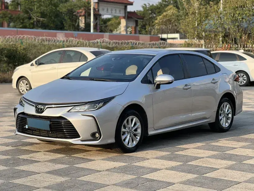 2021 Toyota Corolla 1.2T 116HP L4 CVT