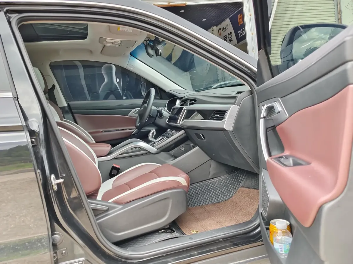 2022 Geely Azkarra 1.8T 184HP L4 7DCT,autocango,china used car exporter,china ev exporter,chinese used car exporter,chinese used ev exporter
