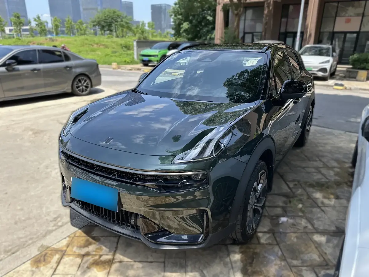 2023 LYNK&CO 06 1.5T 181HP L4 7DCT