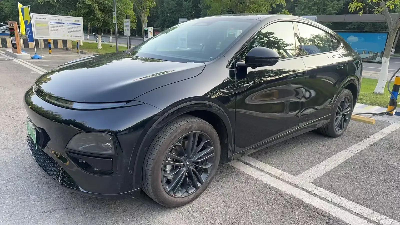 2024 Xpeng G6 BEV 66KWH