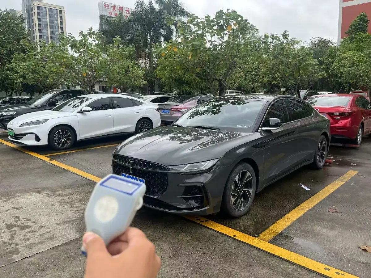 2022 Lincoln Z 2.0T 246HP L4 8AT