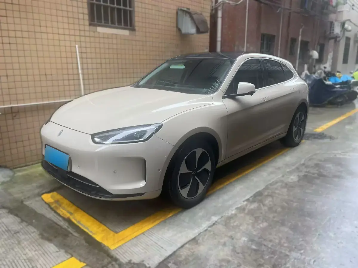 2022 HIMA AITO M5 Range Extended 125HP REEV 40KWH