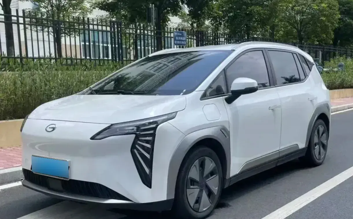 2023 Aion Y BEV 68.2KWH