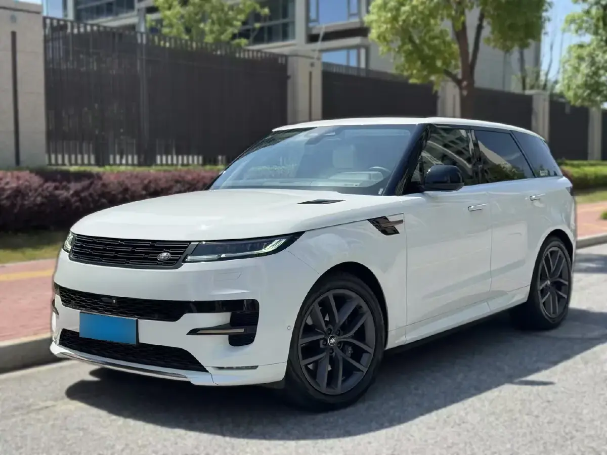 2023 Land Rover Range Rover Sport 3.0T 400HP L6 8AT