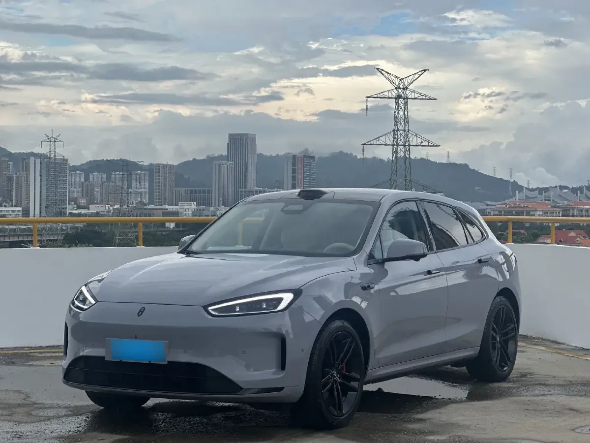 2024 HIMA AITO M5 1.5T 152HP L4 REEV 42KWH