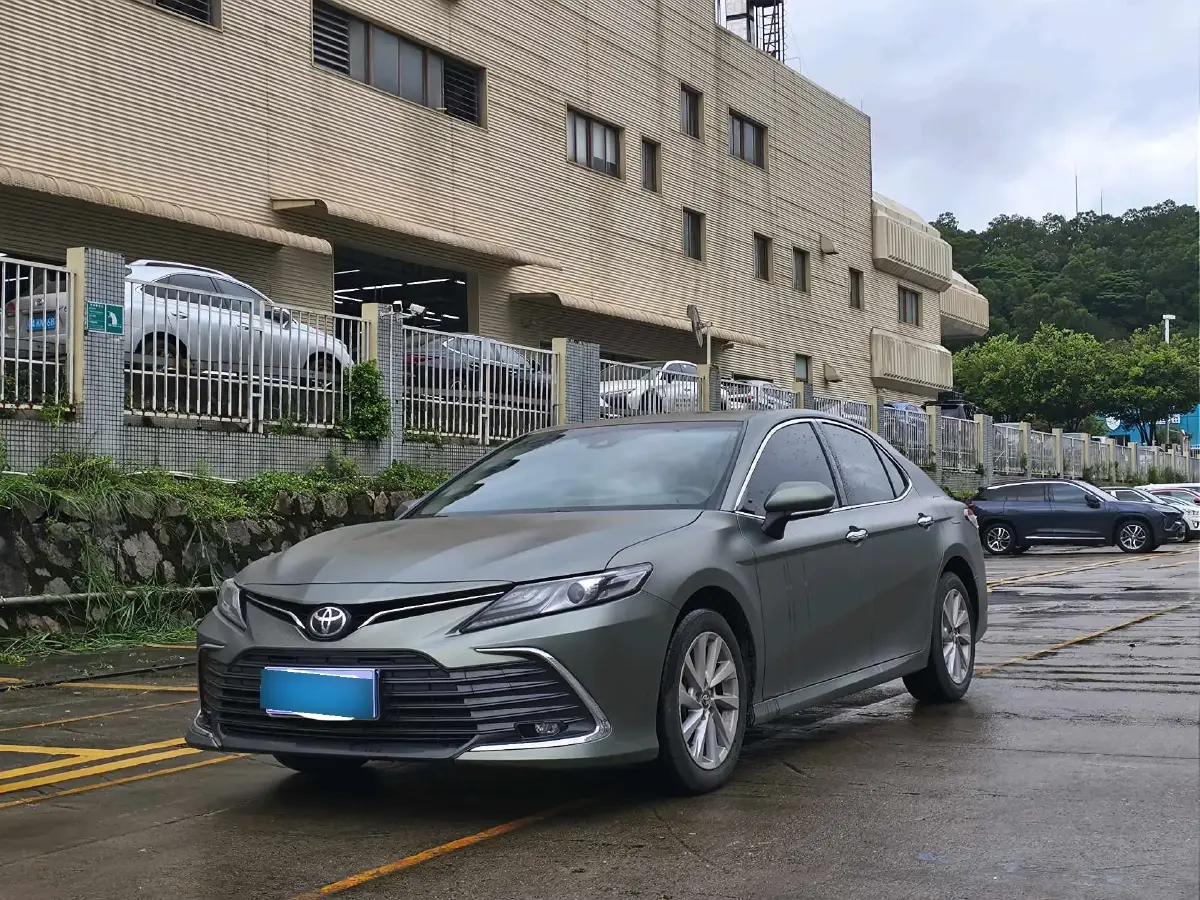 2021 Toyota Camry 2.0L 178HP L4 CVT
