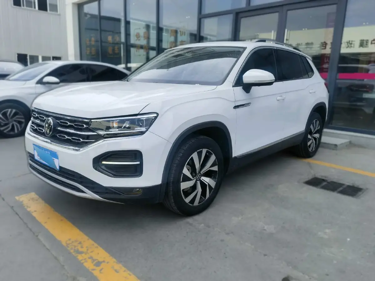 2022 Volkswagen Tayron 2.0T 186HP L4 7DCT