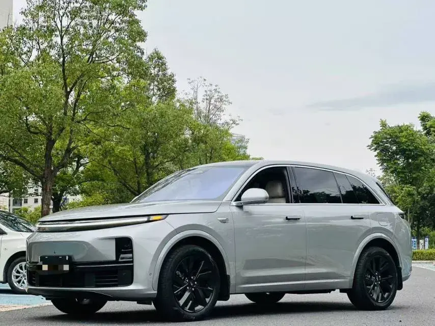 2023 Li L7 Range Extended 154HP REEV 40.9KWH