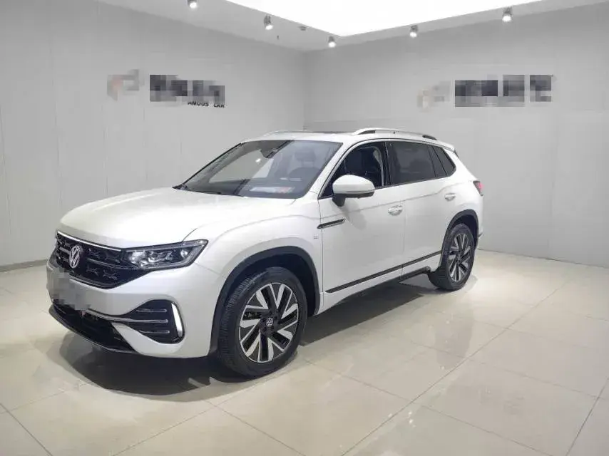 2023 Volkswagen Tayron 2.0T 186HP L4 7DCT