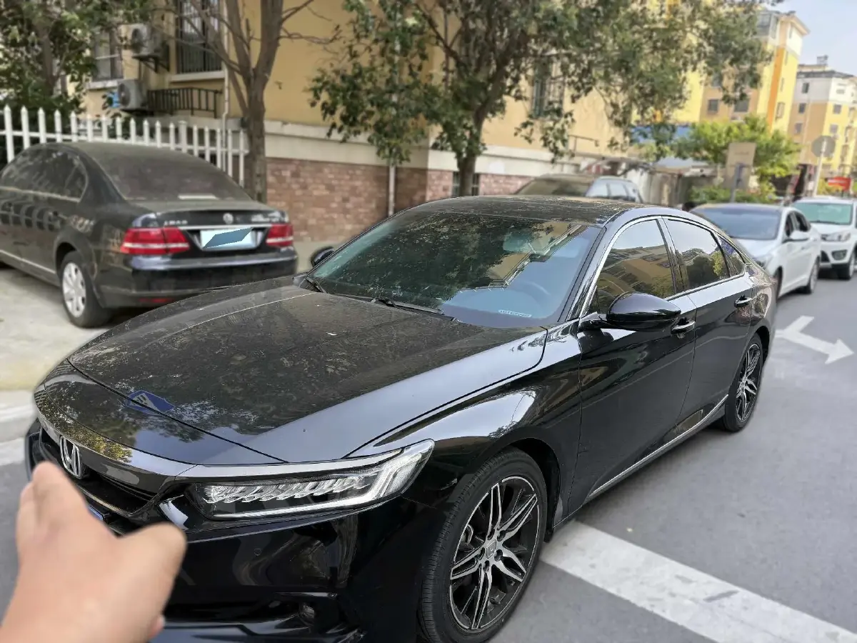 2022 Honda Accord 1.5T 194HP L4 CVT