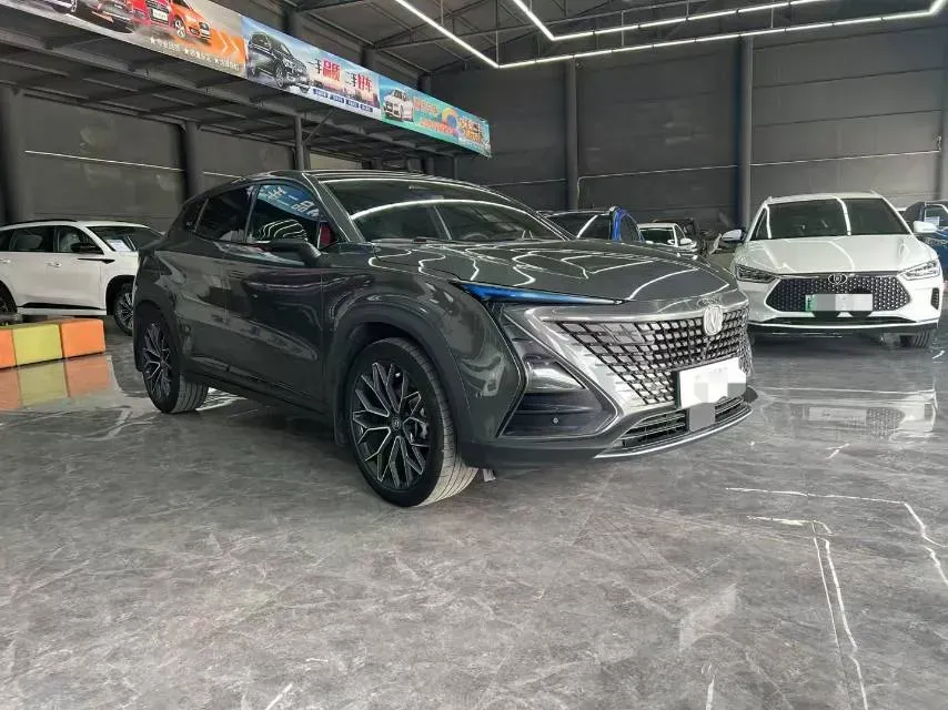 2022 ChangAn UNI-T 1.5T 188HP L4 7DCT,autocango,china used car exporter,china ev exporter,chinese used car exporter,chinese used ev exporter
