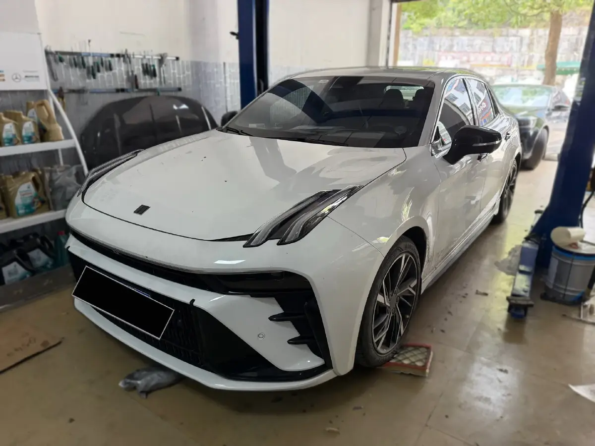 2023 LYNK&CO 03 1.5T 181HP L4 7DCT