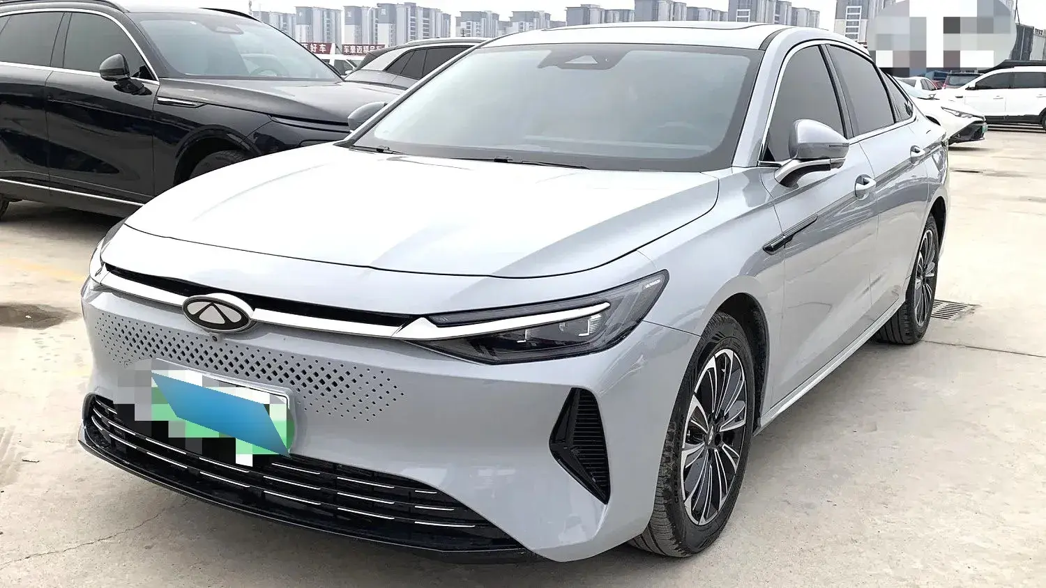 2024 Fulwin FulwinA8 1.5T 156HP L4 1DHT PHEV 18.3KWH