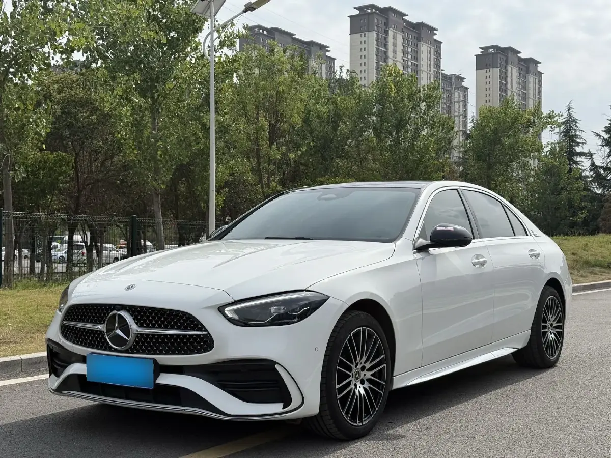 2025 Mercedes-Benz C Class 1.5T 204HP L4 9AT