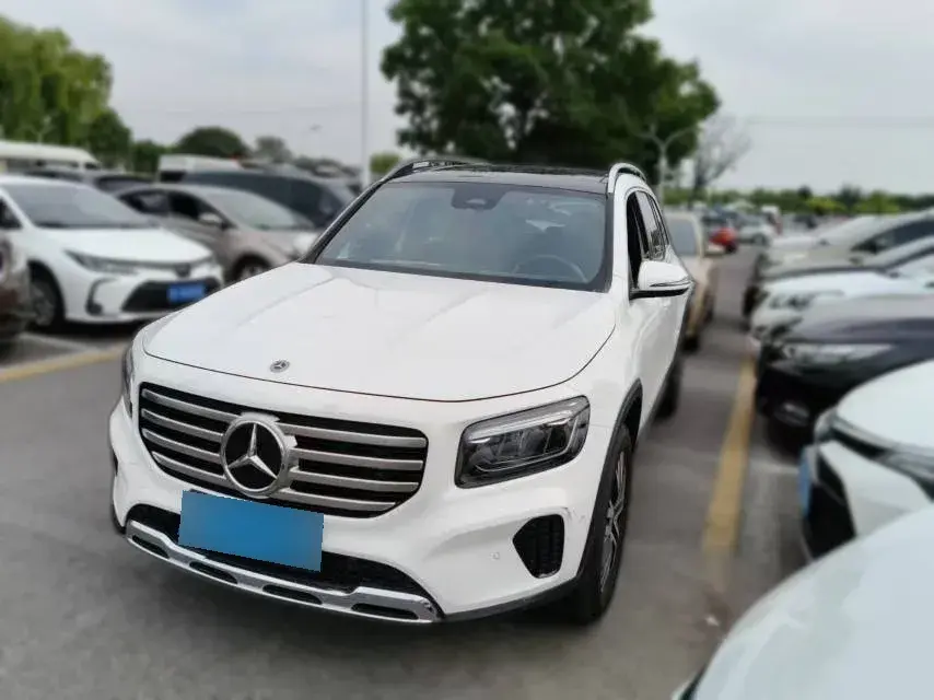 2024 Mercedes-Benz GLB Class 2.0T 190HP L4 8DCT