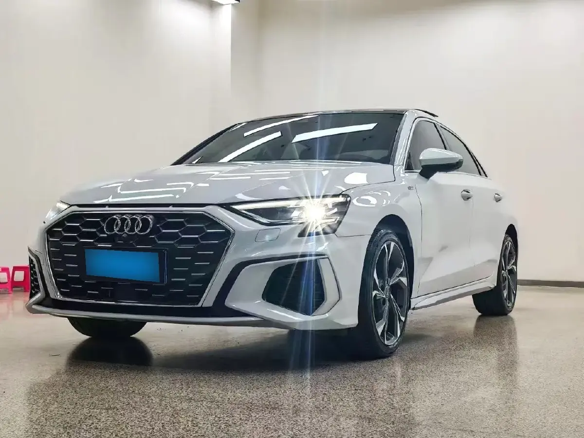 2022 Audi A3 1.4T 150HP L4 7DCT