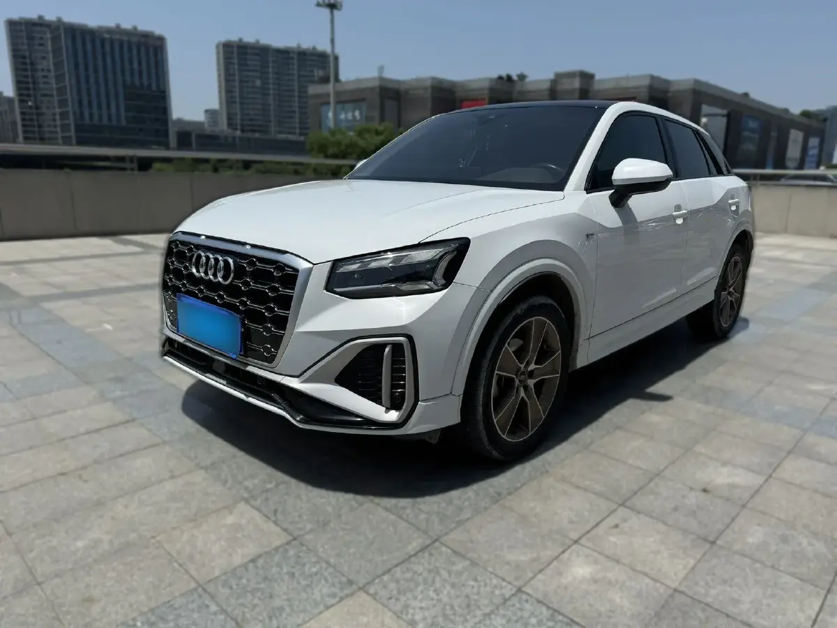 2022 Audi Q2L 1.4T 150HP L4 7DCT